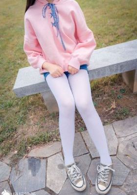 十四岁姑娘免费观看电视剧剧情